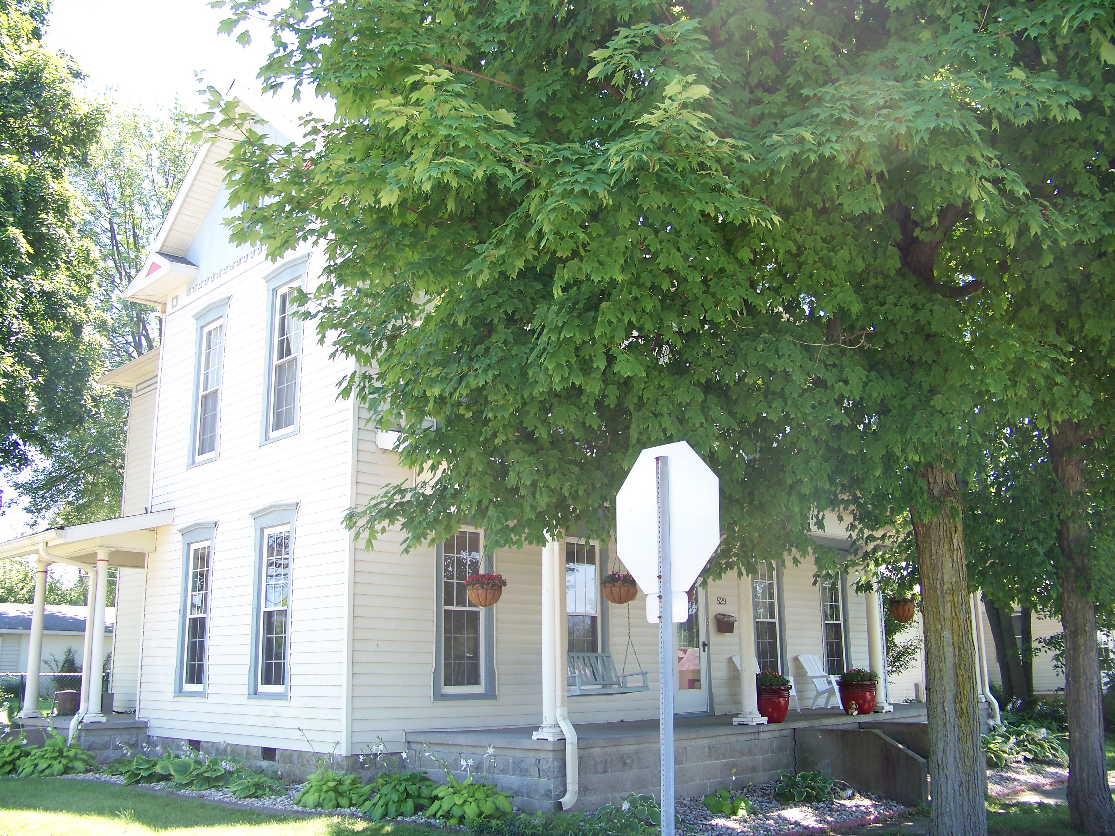 529 Walnut St. City Hope City, Indiana, Hope