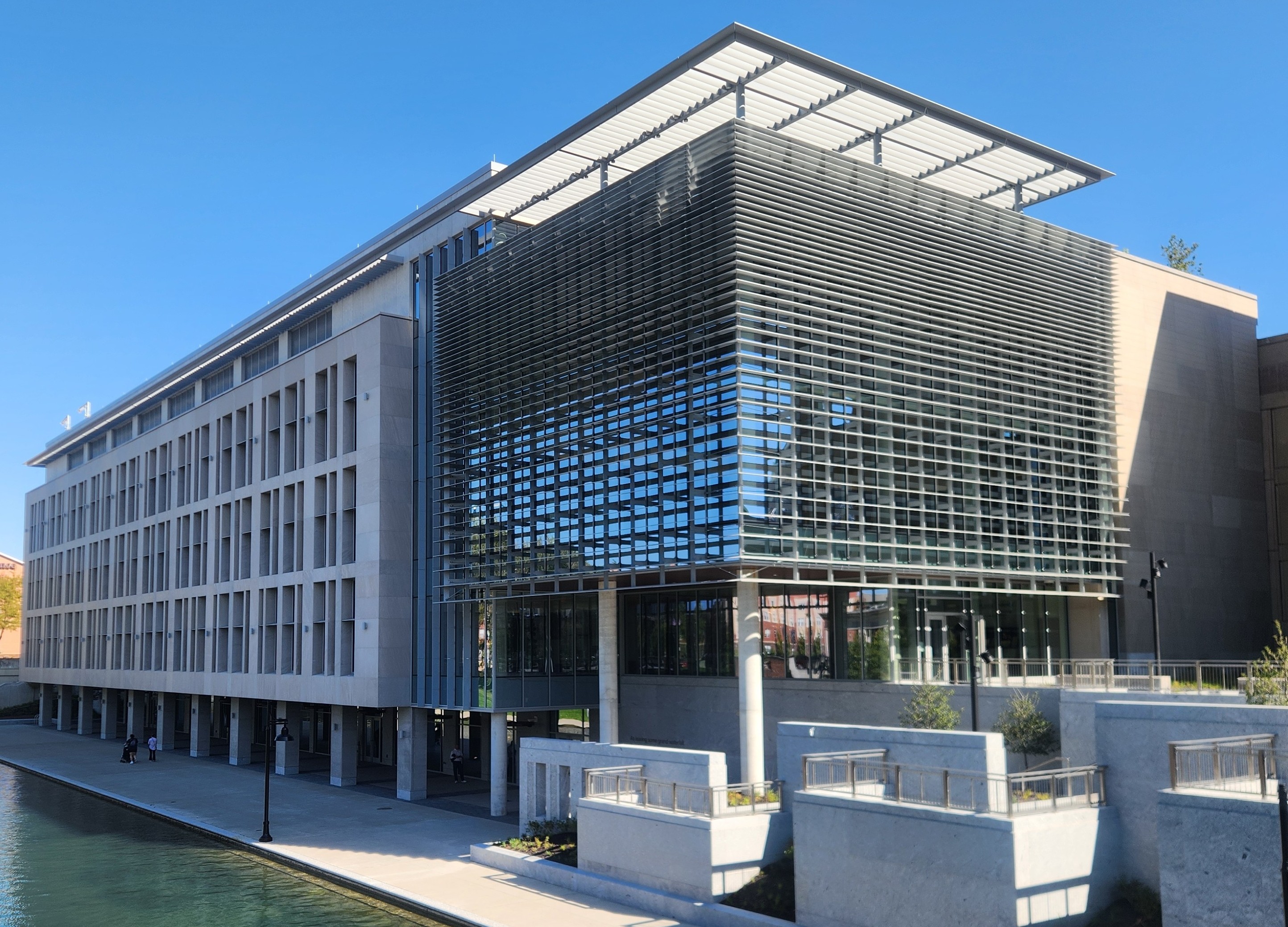 350 Ohio Street Building Exterior