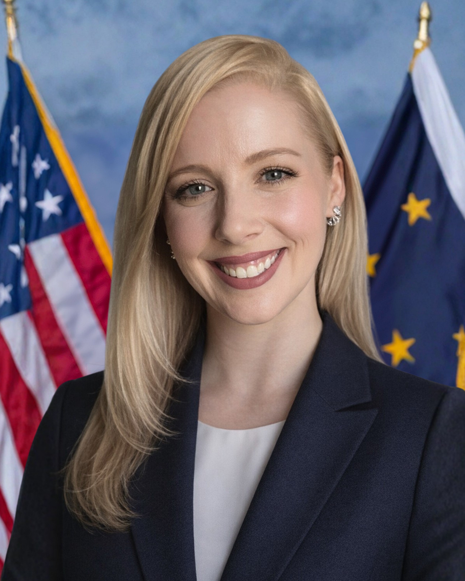 head shot of Noelle Russell